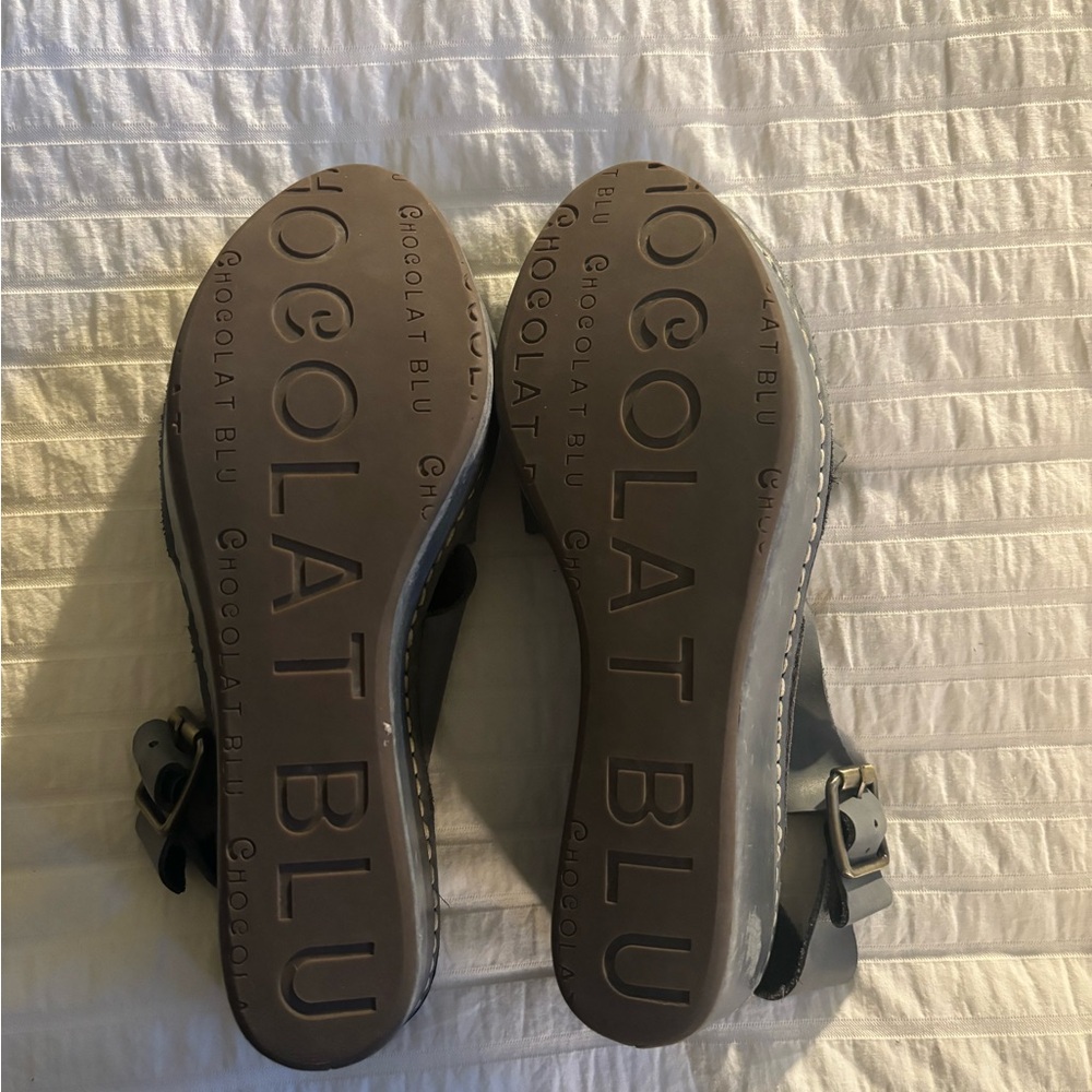 Chocolat Blu shoes - Picture 5 of 8
